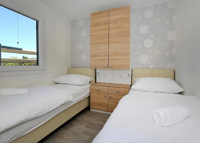 Lovely In With Kitchen Vakantiehuis